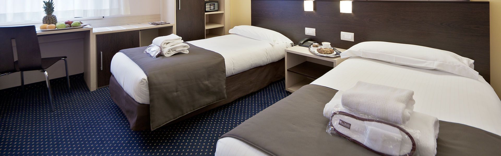 B&B Hotel Milano Portello Esterno foto